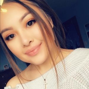 Meet your Posher, Jasmine